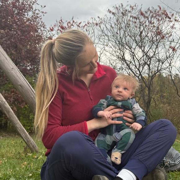 Meet your Posher, Kristin - Picture 1 of 1